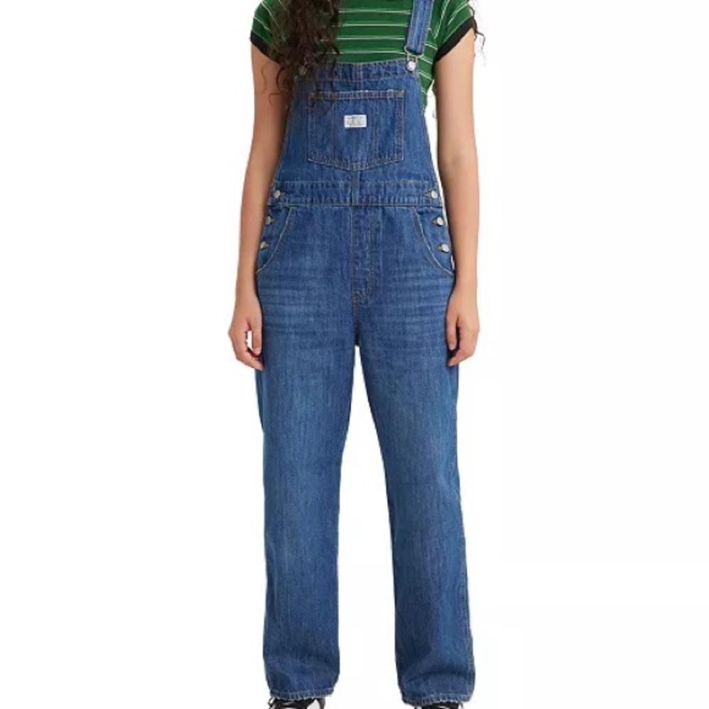 Levi’s Overalls Size Medium